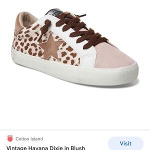 Vintage Havana Sneakers ⭐️